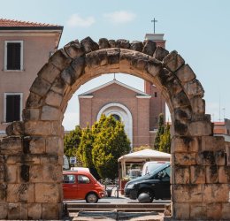 Туры в Римини 2025 - цены на путевки в Италию из Москвы от туроператора «Пегас Туристик» Туры в Римини 2025 - цены на путевки в Италию из Москвы от туроператора «Пегас Туристик»