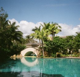 Туры на о.Хайнань 2025 - цены на путевки в Китай из Москвы от туроператора «Пегас Туристик» Туры на о.Хайнань 2025 - цены на путевки в Китай из Москвы от туроператора «Пегас Туристик»