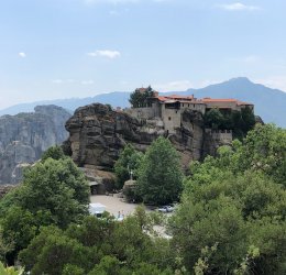 Туры в Каламбаку 2025 - цены на путевки в Грецию из Москвы от туроператора «Пегас Туристик»