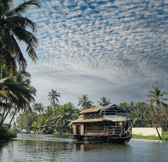 Туры в Кералу 2025 - цены на путевки в Индию из Москвы от туроператора «Пегас Туристик» Туры в Кералу 2025 - цены на путевки в Индию из Москвы от туроператора «Пегас Туристик»