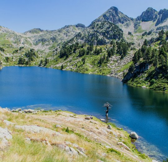 Туры в Бакейра-Берет 2025 - цены на путевки в Испанию из Москвы от туроператора «Пегас Туристик»