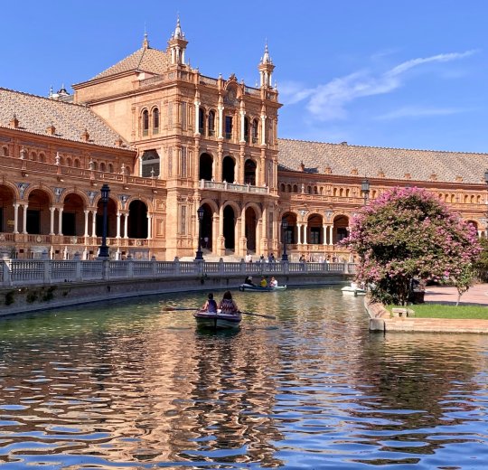 Туры в Сант-Жулия-де-Лорию 2025 - цены на путевки в Андорру из Москвы от туроператора «Пегас Туристик» Туры в Сант-Жулия-де-Лорию 2025 - цены на путевки в Андорру из Москвы от туроператора «Пегас Туристик»