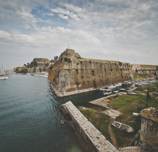 Туры на о. Корфу 2025 - цены на путевки в Грецию из Москвы от туроператора «Пегас Туристик» Туры на о. Корфу 2025 - цены на путевки в Грецию из Москвы от туроператора «Пегас Туристик»